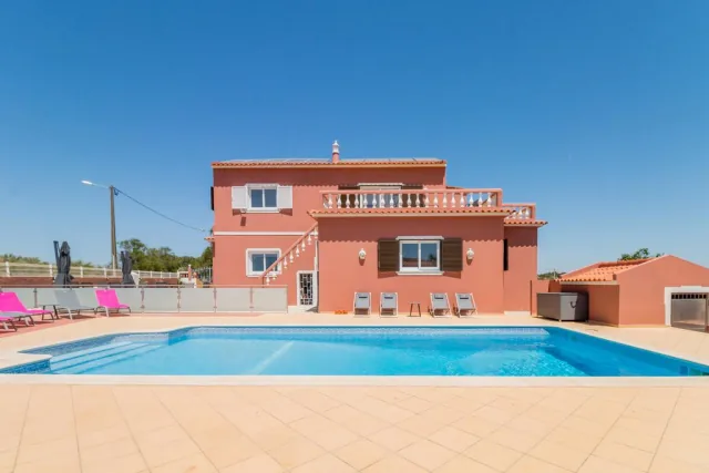 Villa Paradise